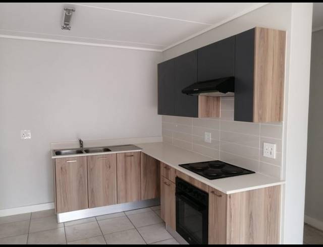 3 BEDROOM APARTMENT FOR SALE IN LINBRO PARK